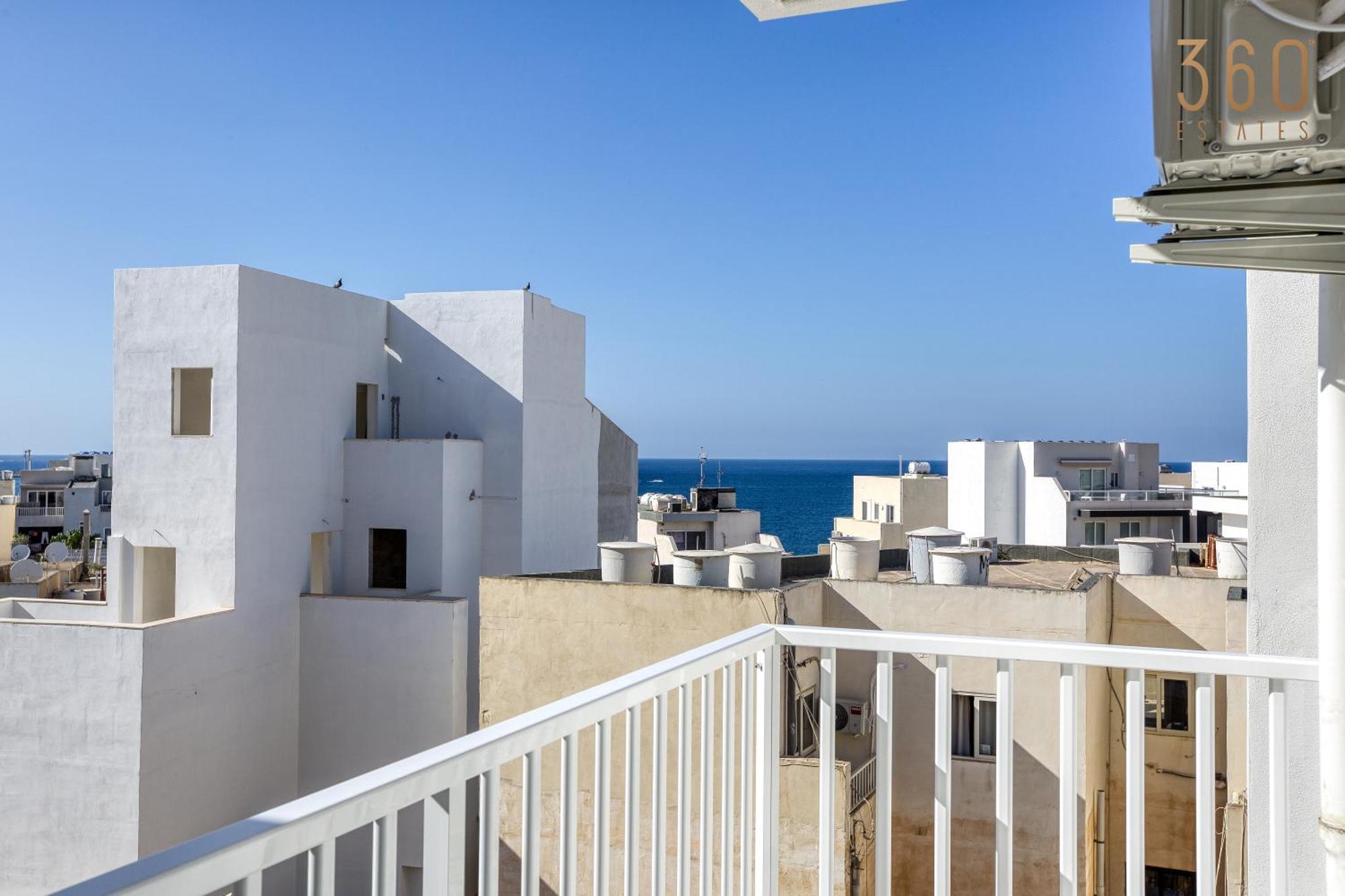 The St Pauls Bay Escape Suites By 360 Estates St. Paul's Bay Exterior photo