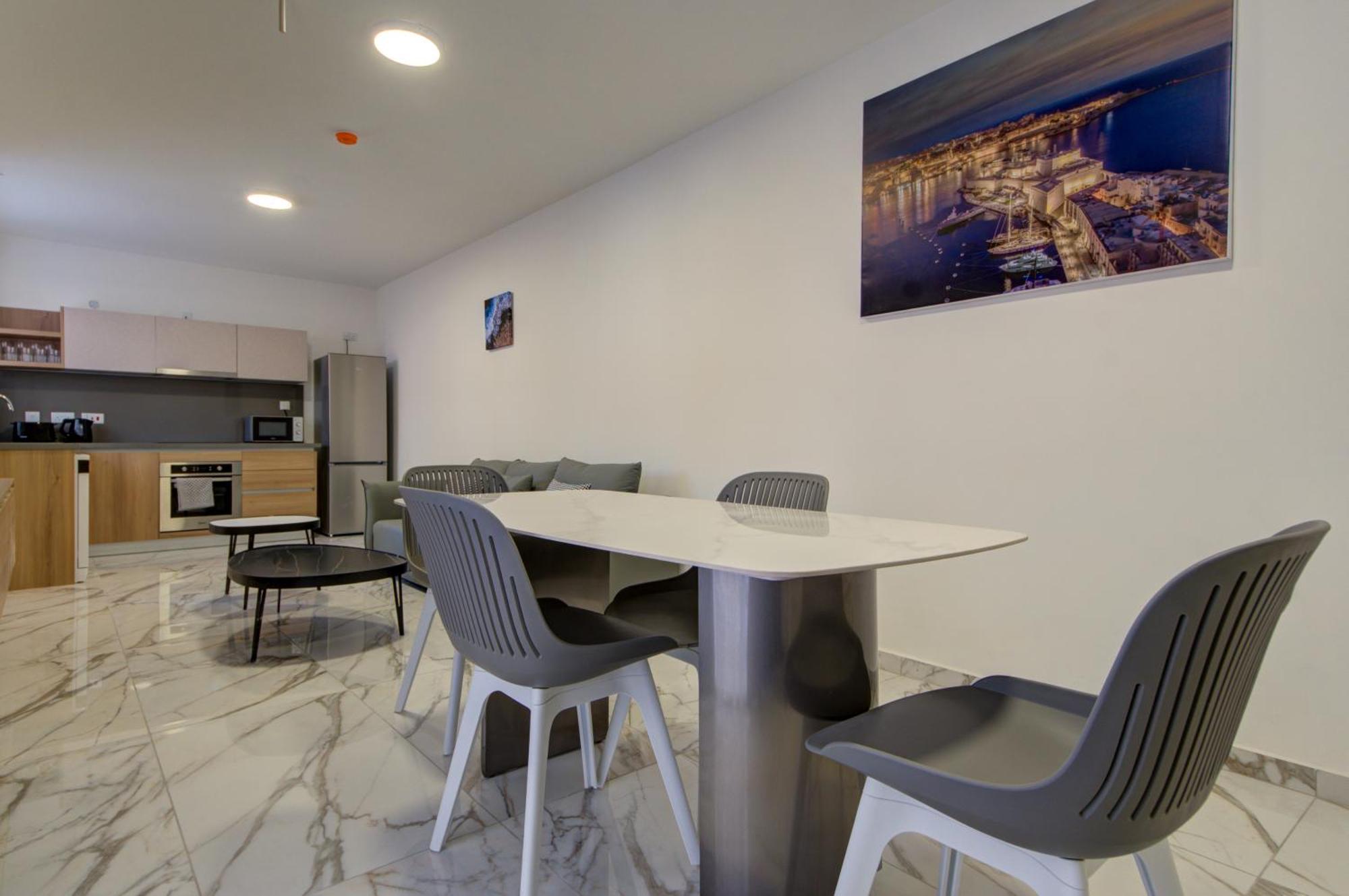 The St Pauls Bay Escape Suites By 360 Estates St. Paul's Bay Exterior photo